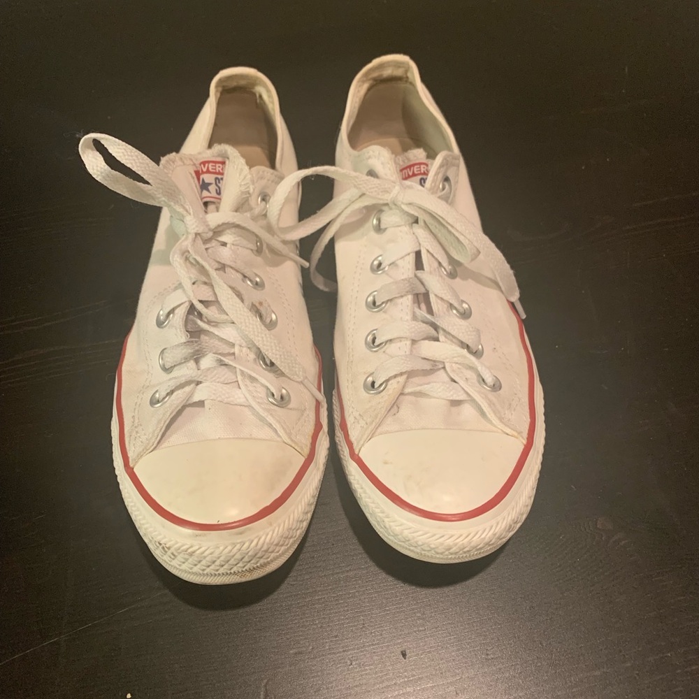 White Converse All Star Tennis Shoe